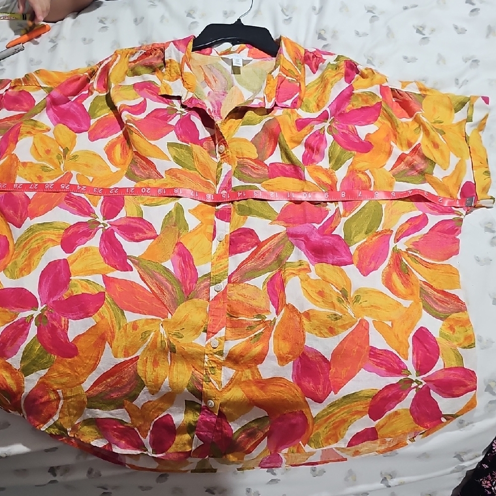 🍀Pink and Orange Boxy Button Down Shirt with Notched Collar